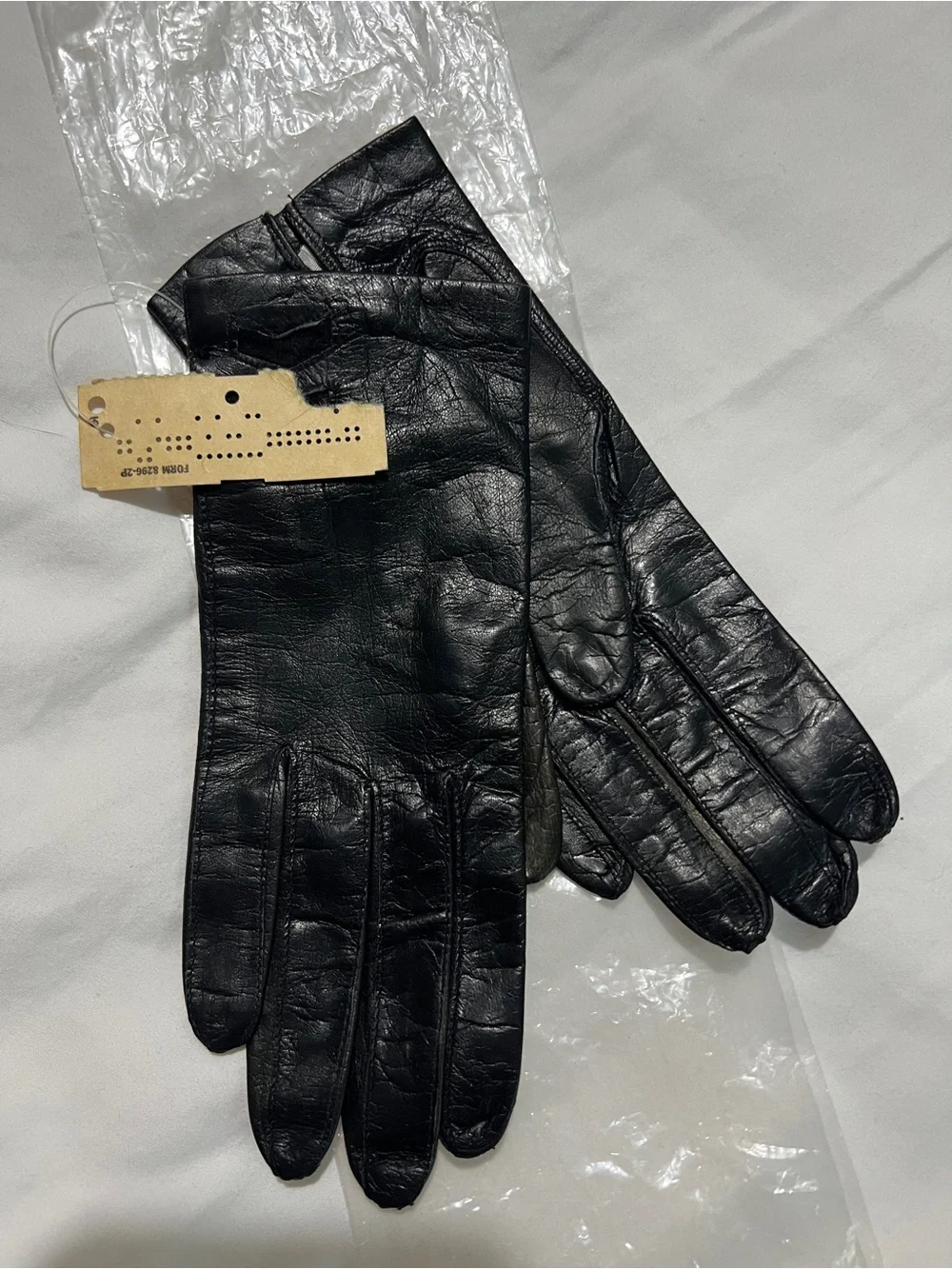 Vintage 60s-70s Bambergers 8” Leather Silk Lined Gloves 6.5 W/ Tags Made Italy